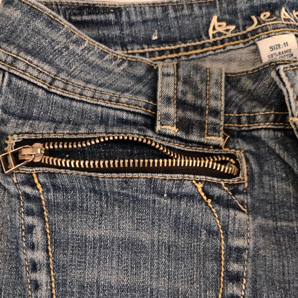 AB Wide Leg Blue Jeans with multiple pockets - Picture 8 of 16